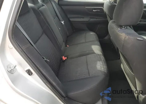 2018 Nissan Altima 2.5 z USA, uszkodzony, nr VIN 1N4AL3AP7JC243349